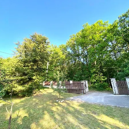 Erdosor Ut Vendeghaz Piliscsaba